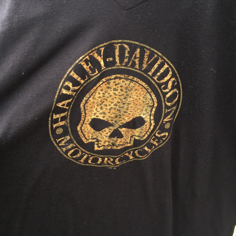 Harley-Davidson long sleeve top!
